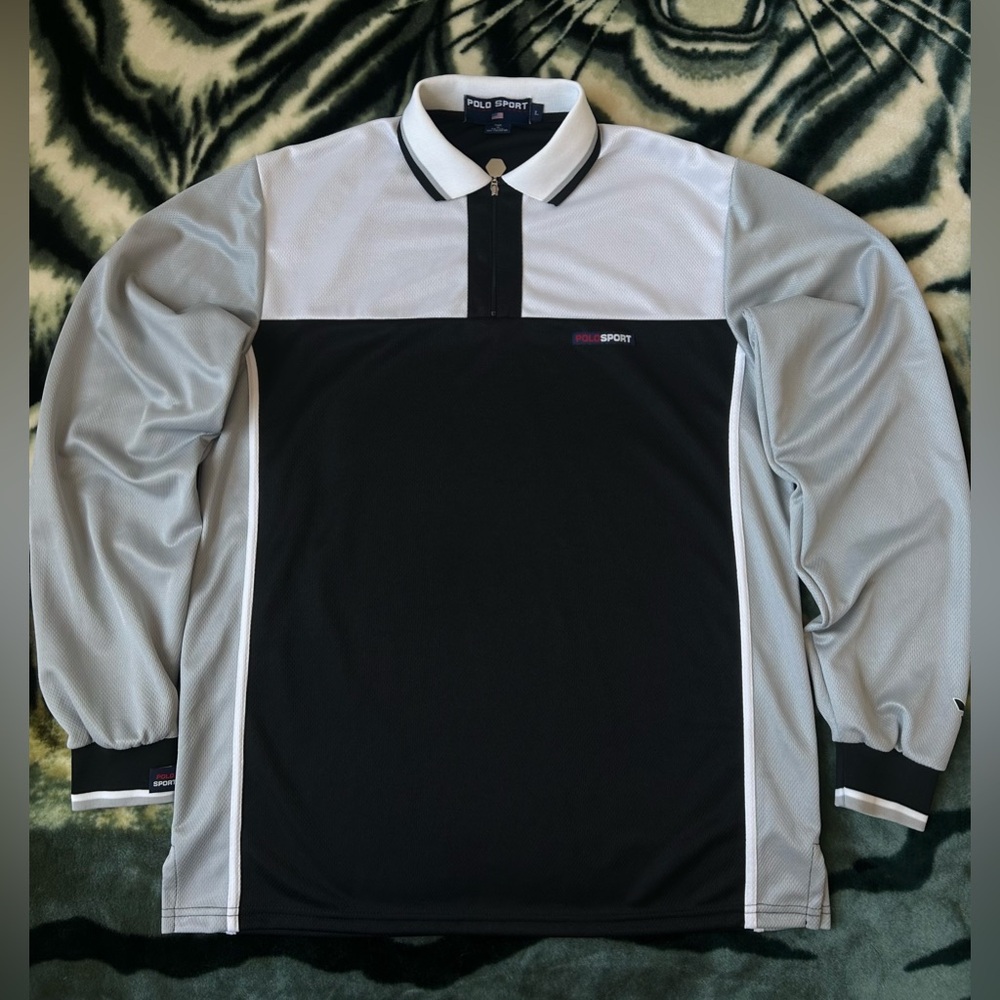 -Vintage Polo Sport LongSleeve 3/4 Zip 
-Size Large